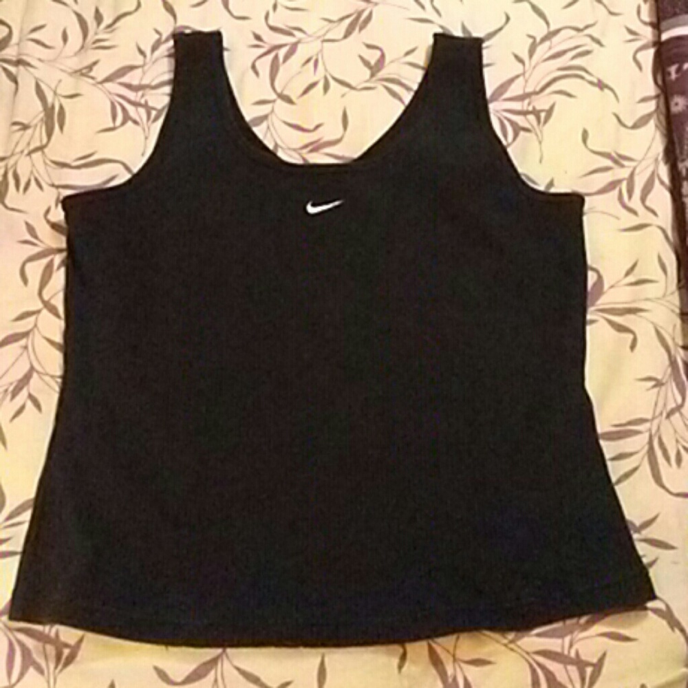 Nike size XL ribbed lined tank